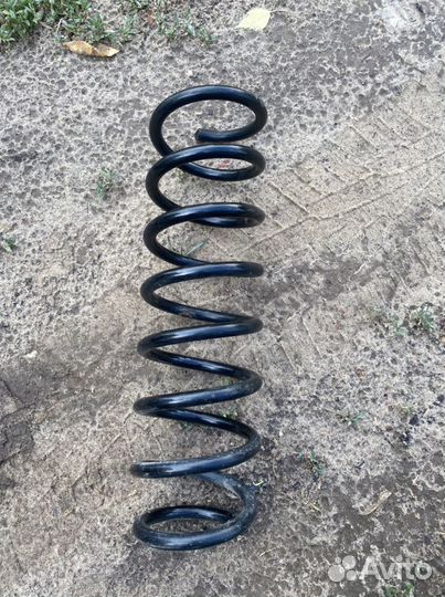 Пружина bmw e60