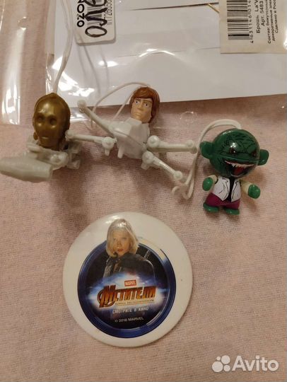 Брелок Киндер Марвел