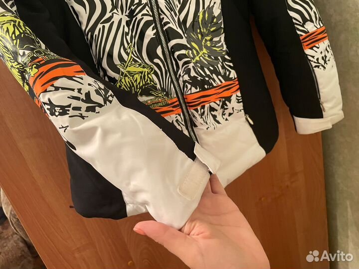 Куртка горнолыжная