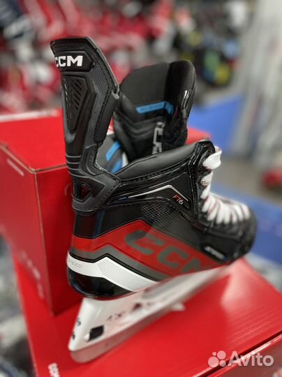 Коньки хоккейные CCM FT6