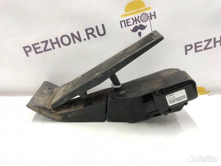 Педаль газа электронная Hyundai Equus седан 3.8