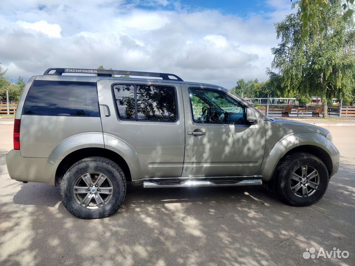 Nissan Pathfinder 2.5 AT, 2008, 223 670 км