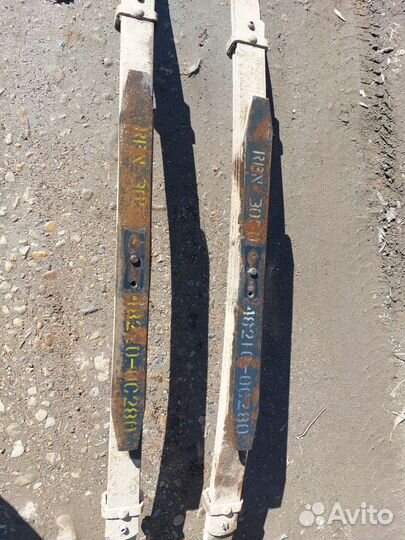 Рессора задняя Toyota Tundra 2010-2017