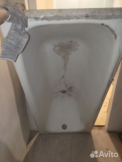 Ванна чугунная