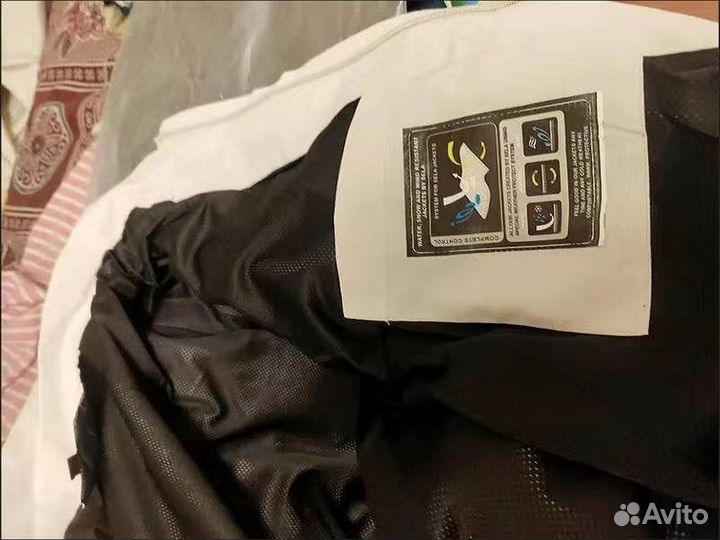 Arcteryx ветровка черная белая