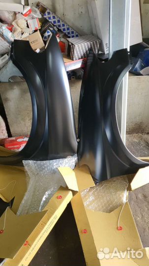 Крыло переднее Dodge Caravan Крайслер