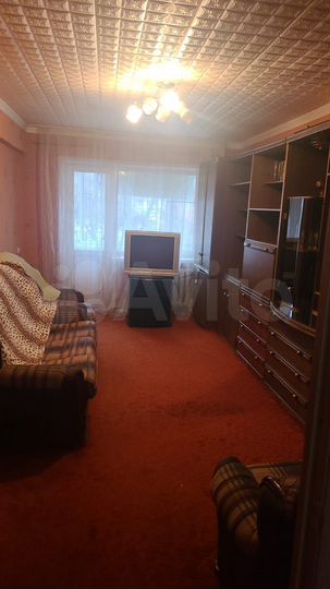 3-к. квартира, 56 м², 3/5 эт.
