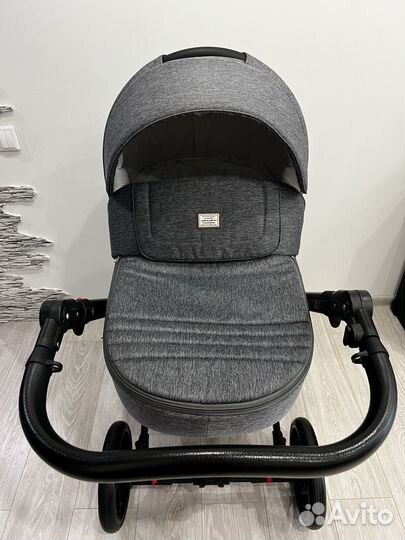Коляска 2 в 1 adamex