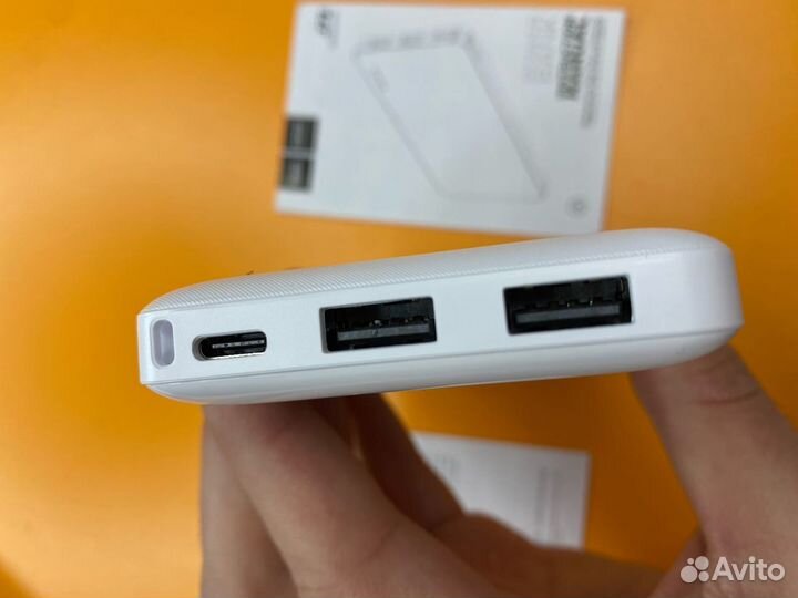 Повербанк 10000 mah J72 hoco белый