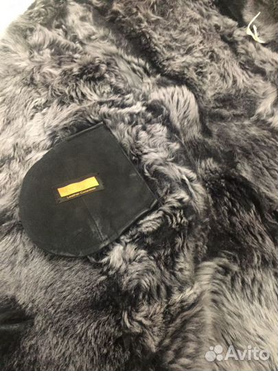 Дубленка женская из тосканы 42-44 чёрная, очень тё