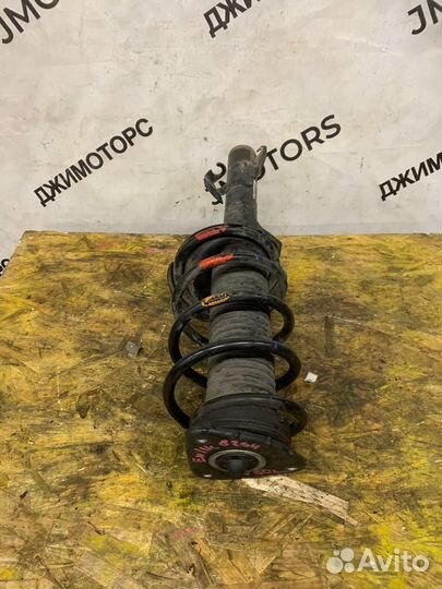 Стойка амортизатор передняя левая Volvo S40 v50