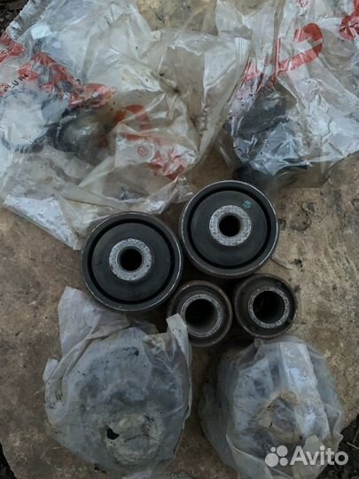 Сайлентблок nissan maxima a32