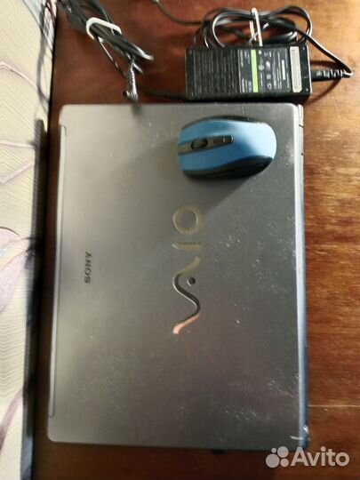 Ноутбук sony vaio pcg -7v2l