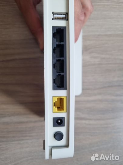 Wifi роутер Netgear N 300 WNR2200