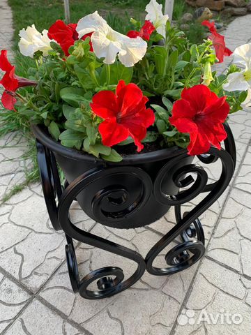 Подставка для цветов напольная