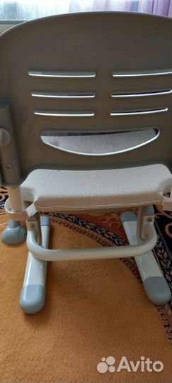 Ученический стол и стул