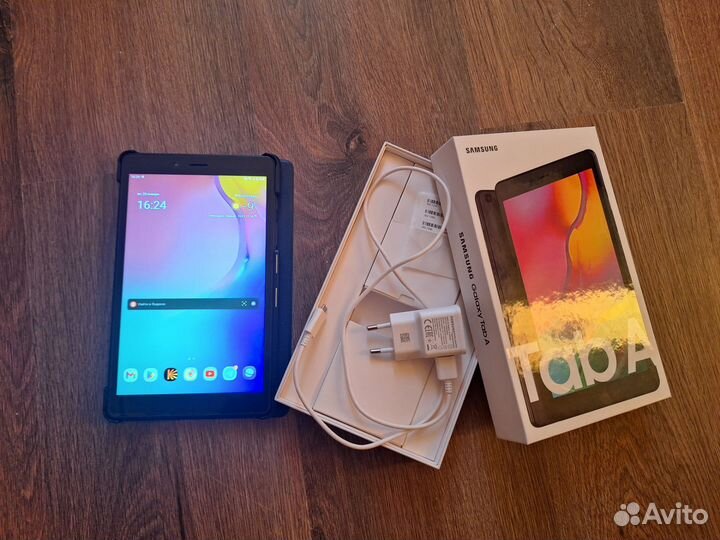 Планшет Samsung Galaxy Tab A8 LTE 32GB (SM-T295)