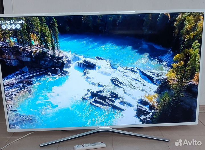 Телевизор samsung