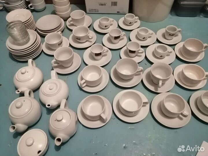 Блюдце/чашка/салфетница/сахарница/чайник/специи