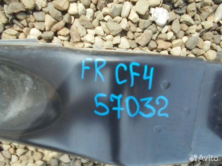 Усилитель бампера передний Honda Accord CF4 F20B