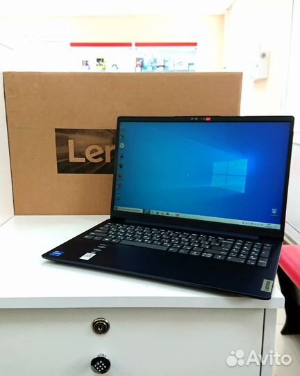 Ноутбук Lenovo IdeaPad 3 (i5-1235U/8Gb/512Gb/UHD)