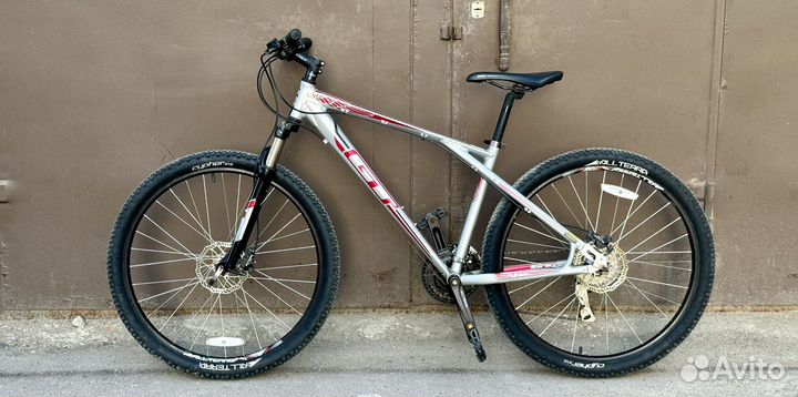 Велосипед GT Agressor 27.5