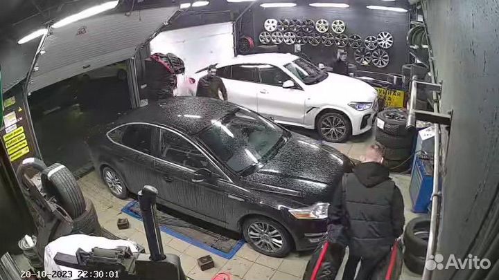 Работа шиномонтажником