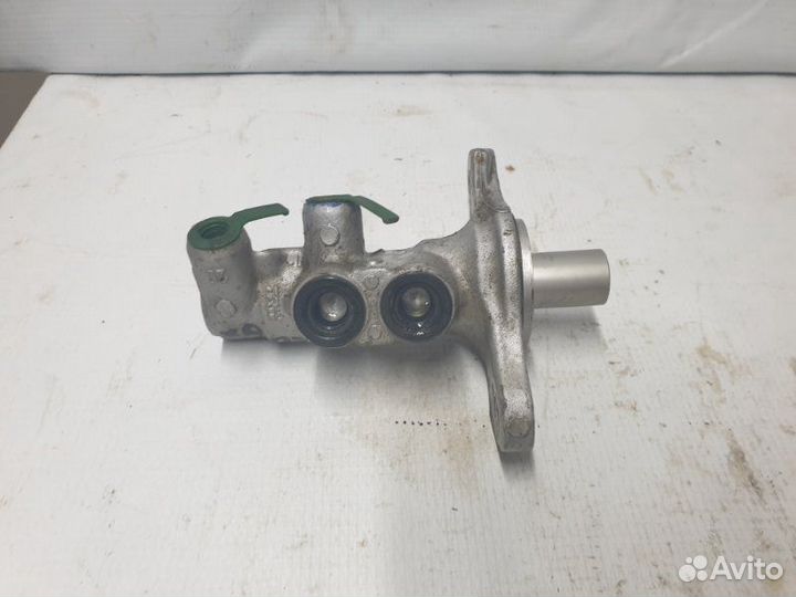 Главный тормозной цилиндр LADA X-Ray