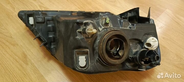 Фара передняя левая Ларгус I (не FL)