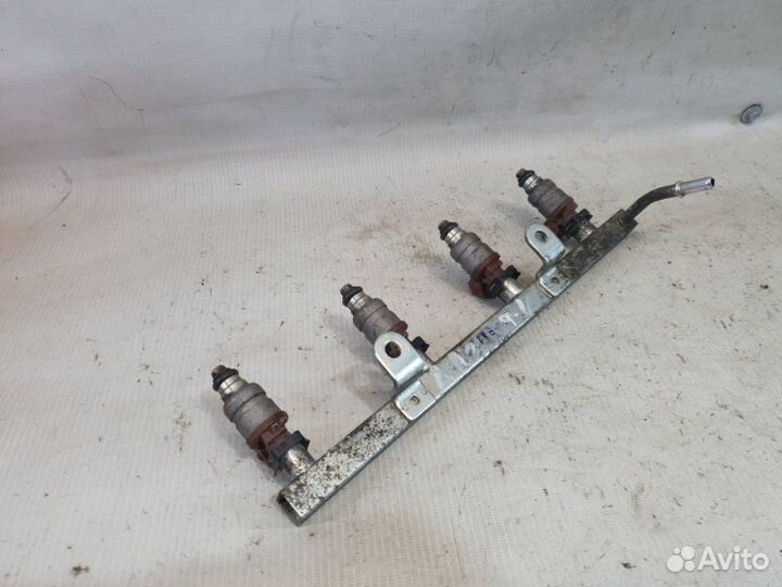 Рампа топливная Chevrolet Lacetti седан 1.6 2007