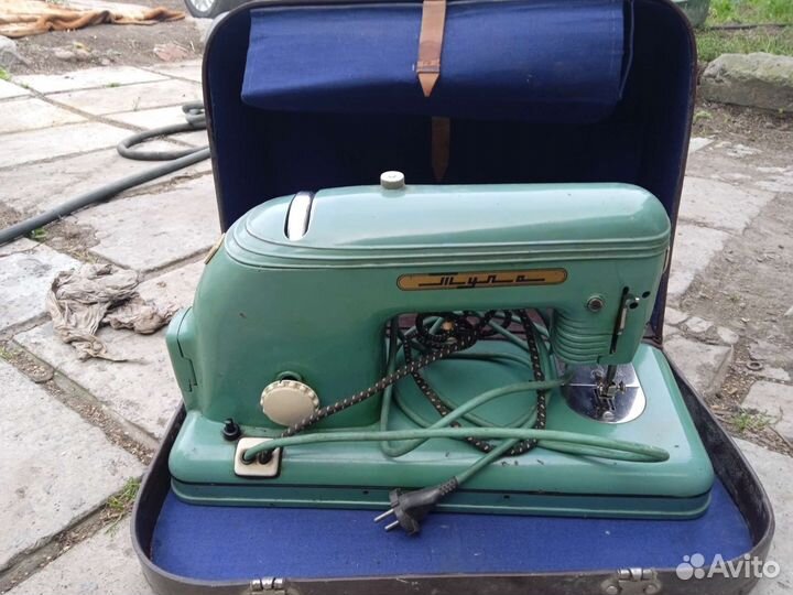 Швейная машинка