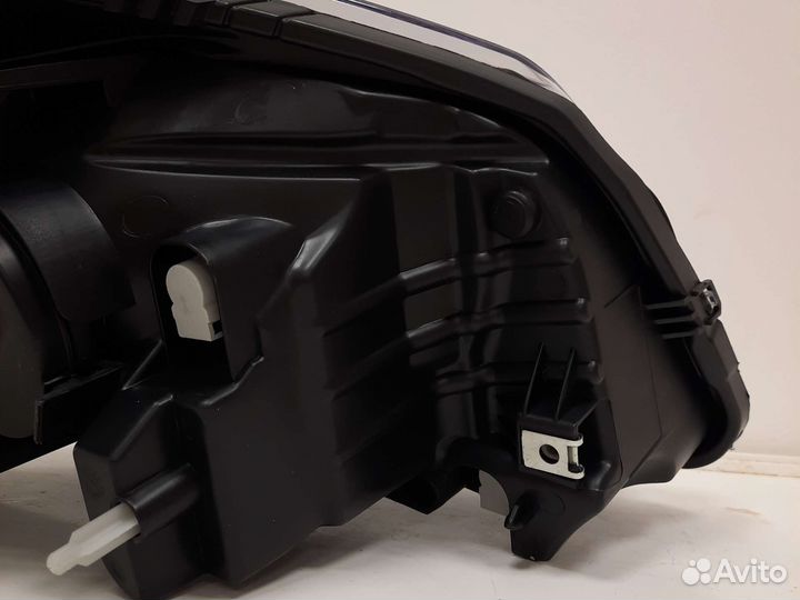 Фара левая Renault sandero