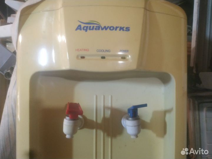 Напольный Куллер для воды