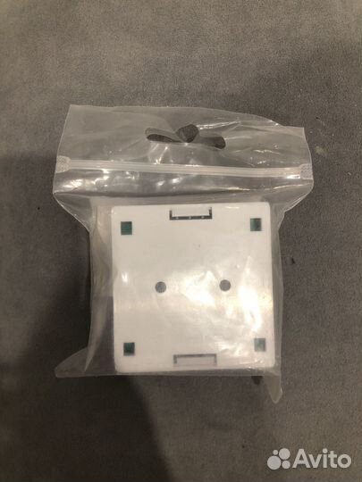 Настенная розетка