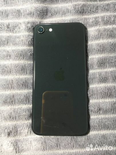 iPhone SE (2020), 64 ГБ