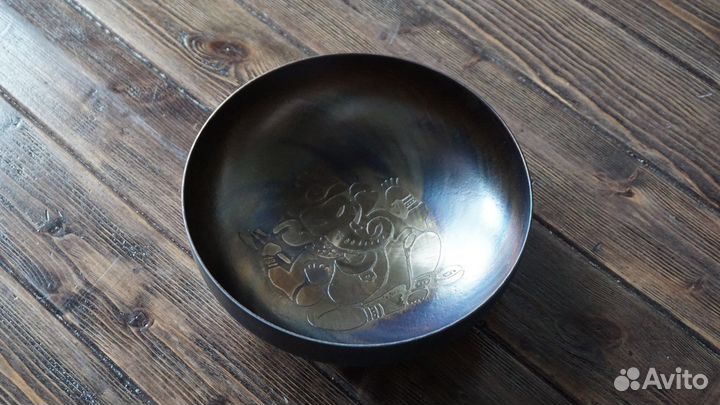 Поющая чаша