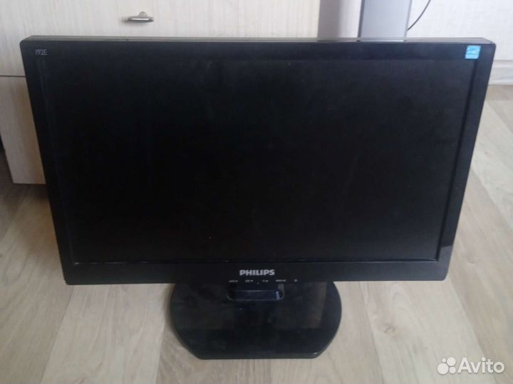 Монитор Philips