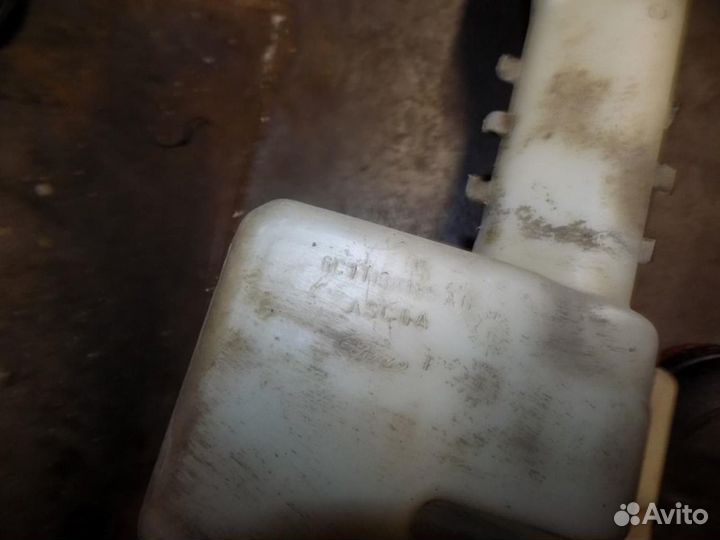 Бачок омывателя лобового стекла Transit 2006-2013