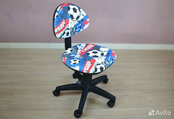 Компьютерное кресло детское Логика с доставкой