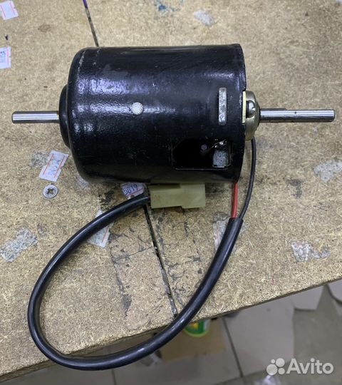 Электродвигатель мотор отопителя газ азлк таврия