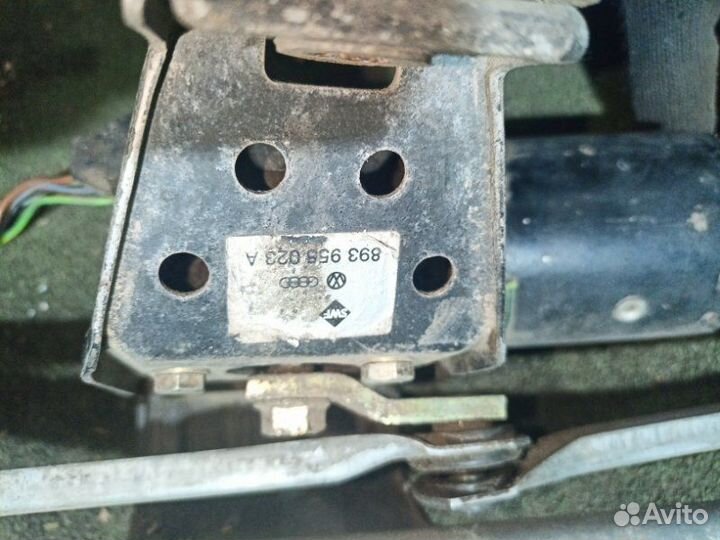 Трапеция дворников Audi 80 B3 JN 1.8