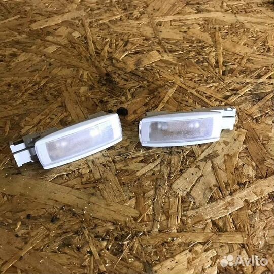 Плафон салонный Volkswagen Jetta 6 1.8 CPR 2017