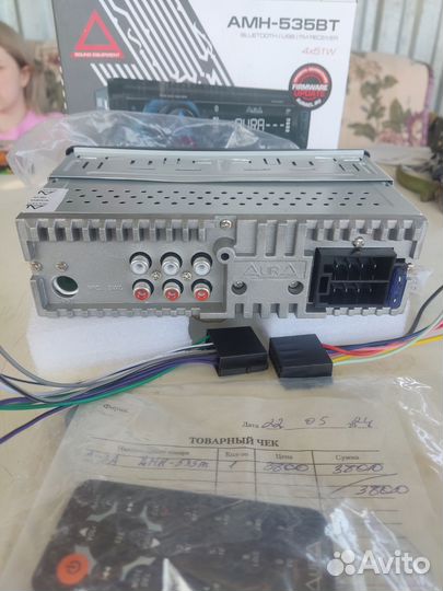 Магнитола aura AMH-535BT