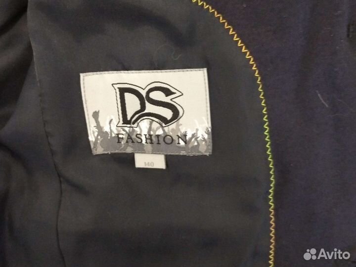 Пиджак на мальчика размер 140 см