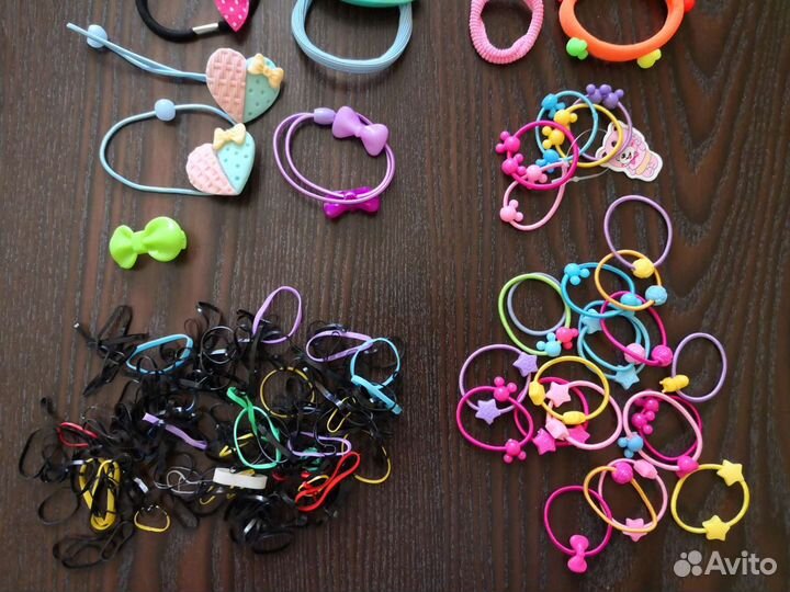 Резинки и заколки для волос.Цена за все
