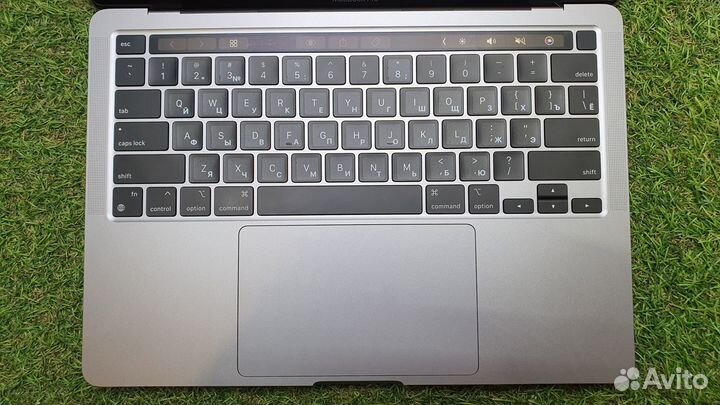 MacBook Pro 13,Retina 2020 A2338 M1/8Gb/28циков