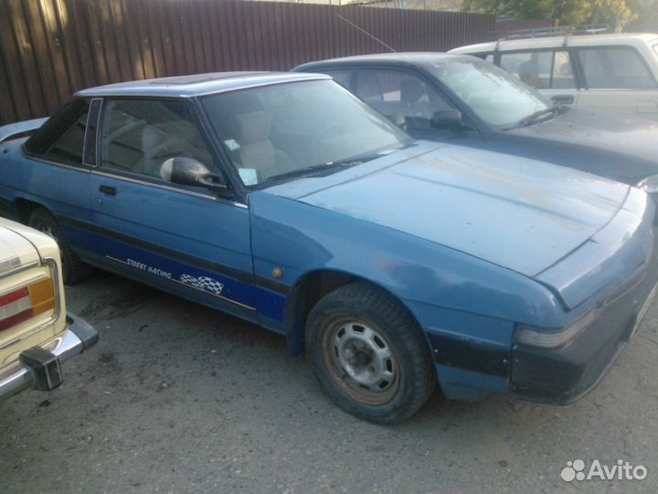 Mazda 929 2.0 МТ, 1983, битый, 1 000 000 км