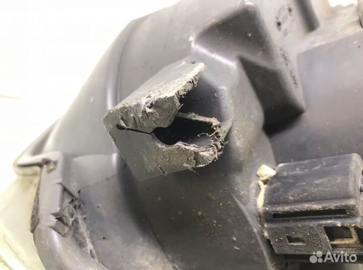 Фара 0301224702 Ford Fiesta 5 (2002-2009)