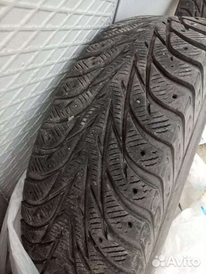 Yokohama Ice Guard IG91 225/60 R18 100