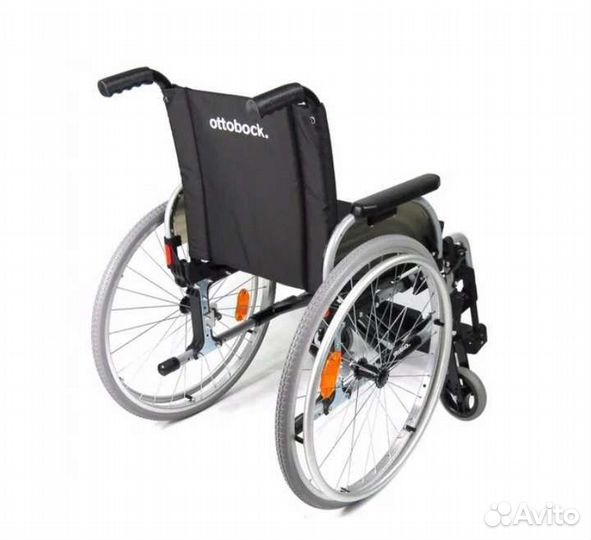 Кресло-коляска для инвалидов комнатная